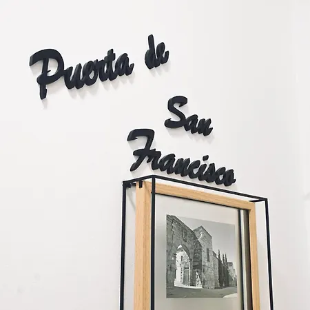 Puerta De San Francisco Coria